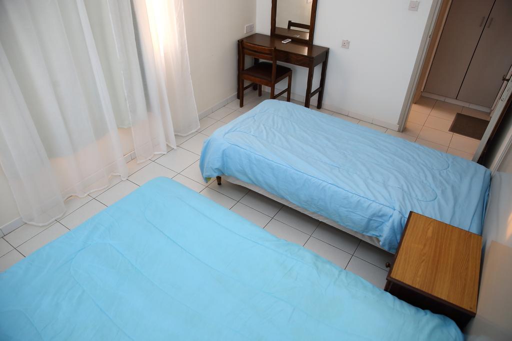 Alora Apartments Larnaca Eksteriør billede