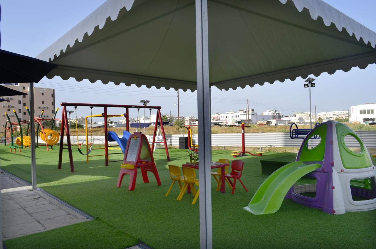 Alora Apartments Larnaca Eksteriør billede