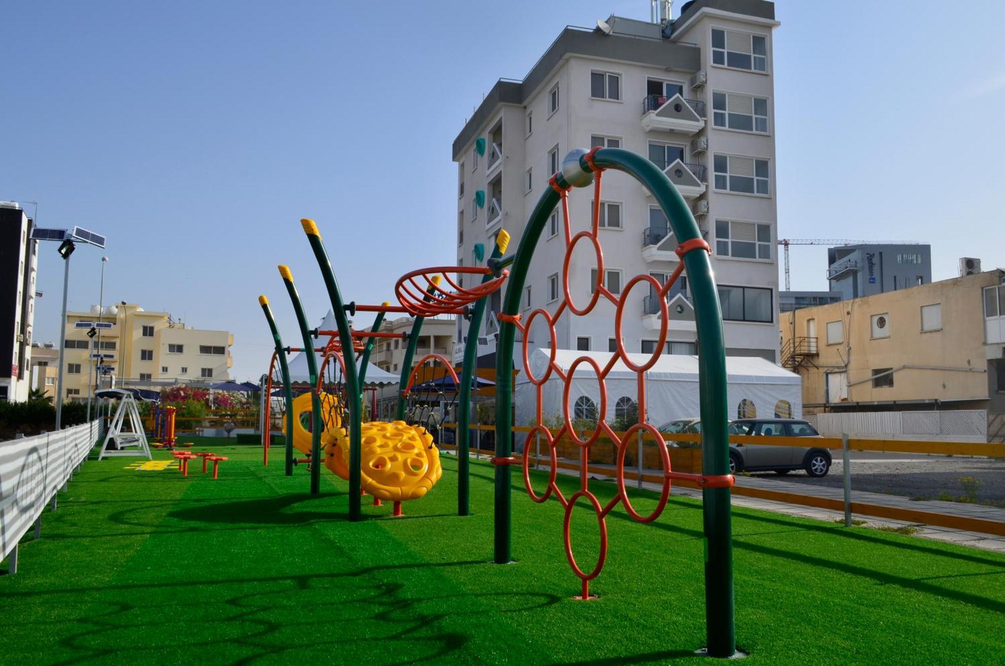 Alora Apartments Larnaca Eksteriør billede
